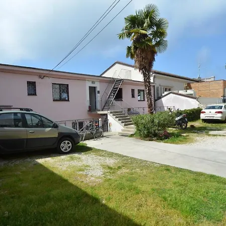 Ana Appartamento Rovigno